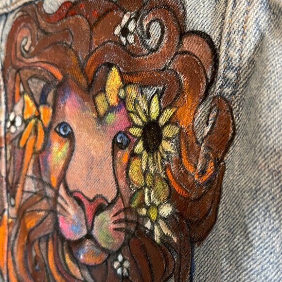 Toddler Trucker Jean Jacket Hand Painted Lion one-of-a-kind on Old Navy denim' - Picture 6 of 11